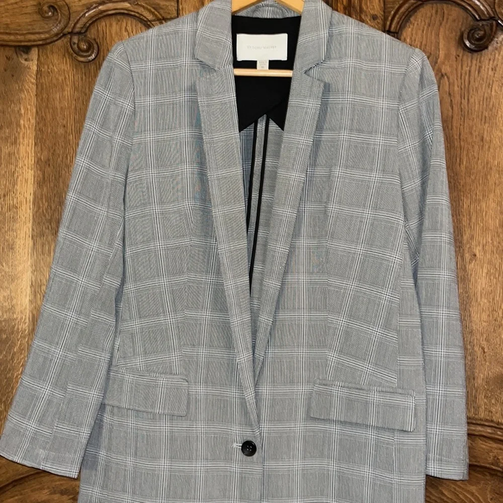 Brochu Walker Plaid Boyfriend Blazer